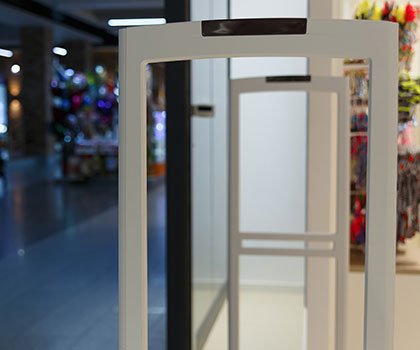 Seguridad y automatización (Detector de robo de mercancía)